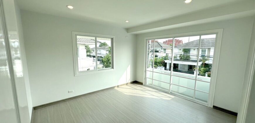 (ขายแล้ว) บ้านเดี่ยว รีโนเวท มบ.โฮมเพลส เดอะ พาร์ค รัตนาธิเบศร์