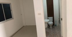 ทาวน์โฮม 3 ชั้น มบ.บัวชนก วิลเลจ ท้ายบ้าน สมุทรปราการ