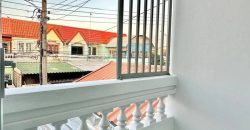 ทาวน์โฮมรีโนเวท หมู่บ้านบัวทอง2 นนทบุรี