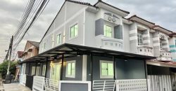 ทาวน์เฮ้าส์รีโนเวท หมู่บ้านนันทิชา3/8 นนทบุรี
