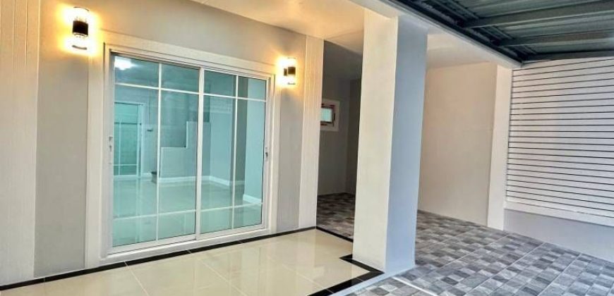 ทาวน์เฮ้าส์รีโนเวท หมู่บ้านพฤกษา3 บางบัวทอง ราคาดี