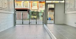 ทาวน์โฮมรีโนเวท หมู่บ้านบัวทอง2 นนทบุรี