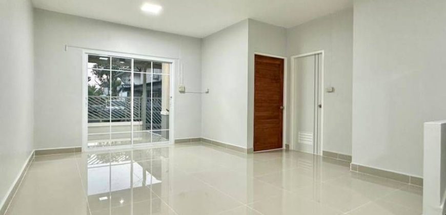 ทาวน์เฮ้าส์รีโนเวท หมู่บ้านพฤกษา 14 เอ นนทบุรี