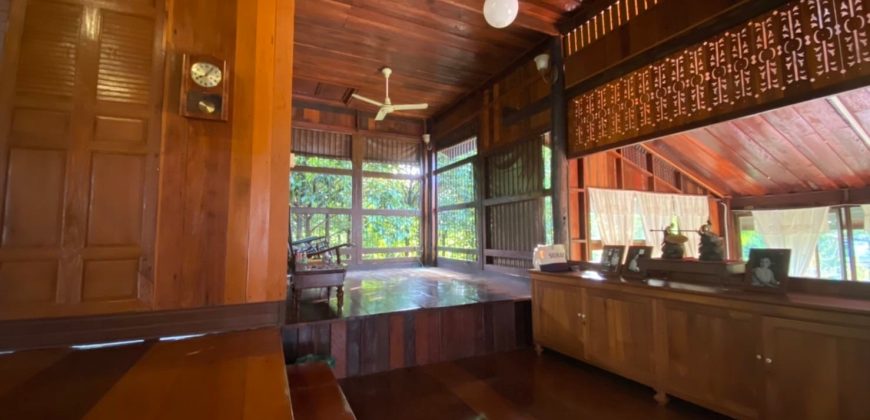 บ้านเดี่ยว ติดริมน้ำนครนายก บ้านไม้ทั้งหลัง สภาพสวย บรรยากาศดีมากกกก