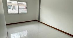ทาวน์เฮาส์รีโนเวท หมู่บ้านรัตนาธิเบศร์ นนทบุรี