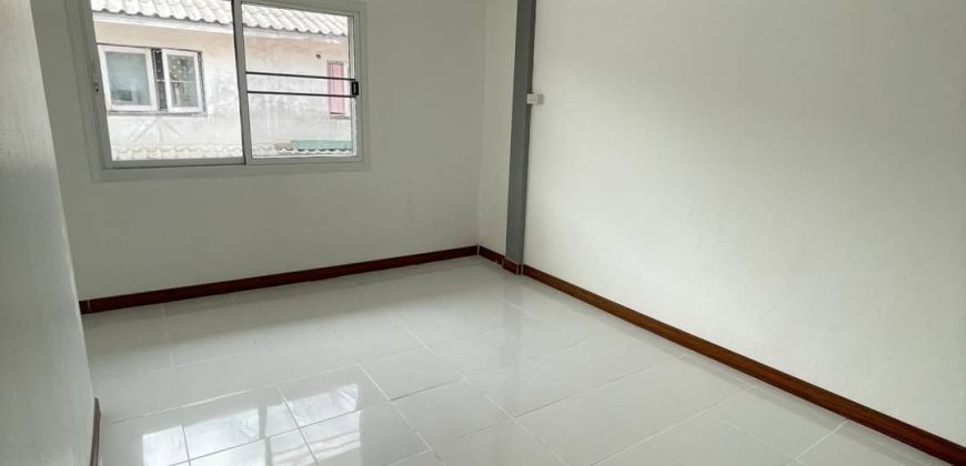 ทาวน์เฮาส์รีโนเวท หมู่บ้านรัตนาธิเบศร์ นนทบุรี