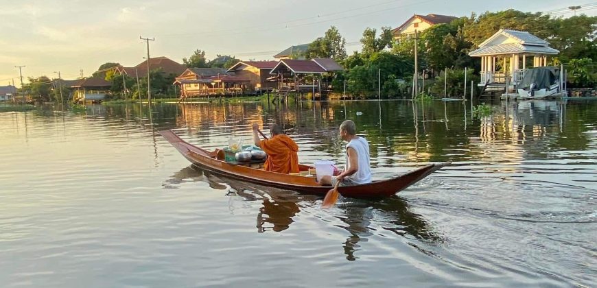 ที่ดิน(แม่น้ำเจ้าพระยาสายเก่า) ริมคลองบางกอกน้อย บรรยากาศดี ติดถนนซอย