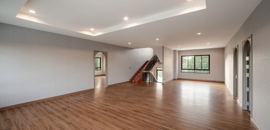 บ้านเดี่ยว กฤษดานคร ปิ่นเกล้า-พุทธมณฑลสาย 2 คฤหาสน์หรูตกแต่งใหม่ติดทะเลสาบ