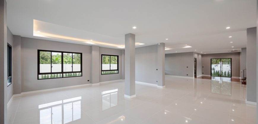 บ้านเดี่ยว กฤษดานคร ปิ่นเกล้า-พุทธมณฑลสาย 2 คฤหาสน์หรูตกแต่งใหม่ติดทะเลสาบ