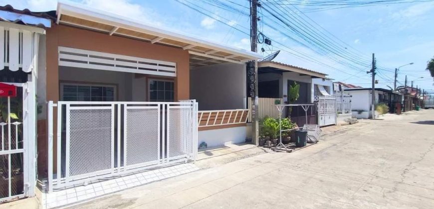 ทาวน์เฮ้าส์ชั้นเดียว รุ่นประหยัด หมู่บ้านพฤกษา3 ซ.154  รีโนเวท