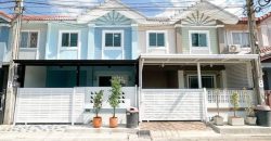 ทาวน์เฮ้าส์ พฤกษา43 หน้าบ้านกว้าง ถนนเมน มี 4 ห้องนอน ใกล้แหล่งชุมชน