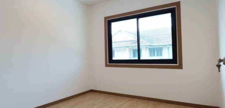 ทาวน์เฮ้าส์ 2 ชั้น หมู่บ้านพฤกษา16 บางใหญ่-ซอยกันตนา รีโนเวทใหม่พร้อมเข้าอยู่