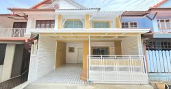 ทาวน์เฮ้าส์ 2 ชั้น หมู่บ้านพฤกษา3 มีระเบียงหน้าบ้าน ตกแต่งใหม่ทั้งหลัง แถมเฟอร์ฯ