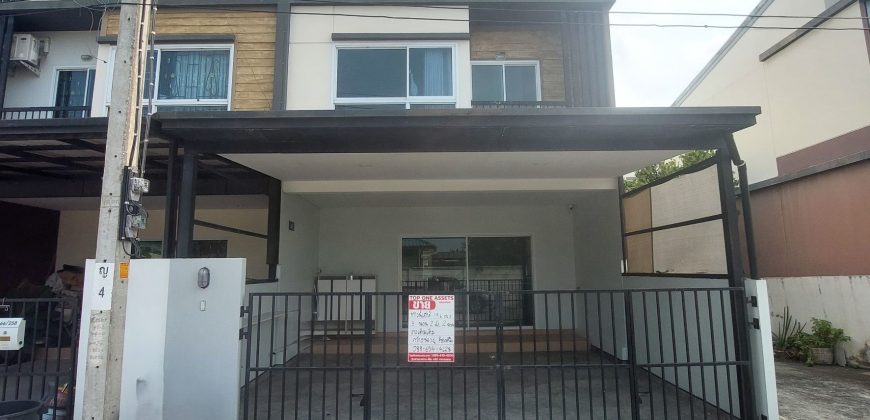 ทาวน์โฮม 2 ชั้น หมู่บ้านวิลเลต ไลท์ รัตนาธิเบศร์ หน้าบ้านไม่ชนใคร ต่อเติมครบ ทำเลดีเยี่ยม