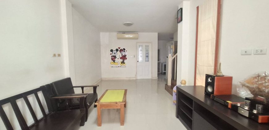 บ้านมือสอง! หมู่บ้านทิพย์พิมานบ้านริมคลอง เพียง 2.09 ล้าน! 4 ห้องนอน 2 ห้องน้ำ ใกล้เซ็นทรัลเวสเกต