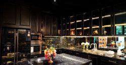 Pool Villa สุดหรู ใจกลางกรุงเทพ พร้อมธุรกิจรายได้ดี! 720ตรม. ใกล้ MRT บางอ้อ 42ล้าน