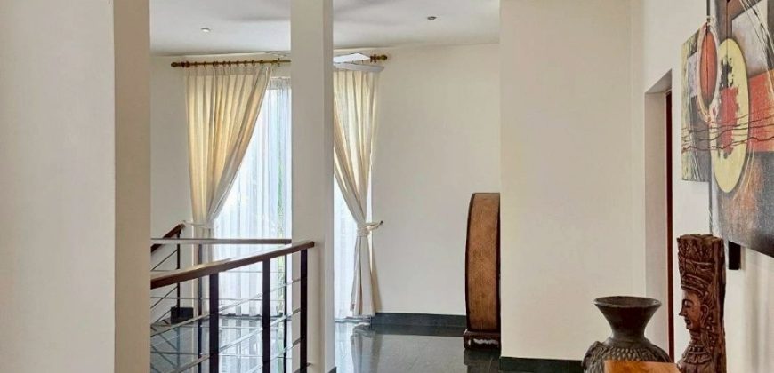 บ้านพักตากอากาศหรู Phoenix Lakeside Pool Villa ติดสนามกอล์ฟห้วยใหญ่ ชลบุรี