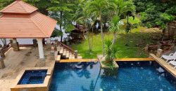 บ้านพักตากอากาศหรู Phoenix Lakeside Pool Villa ติดสนามกอล์ฟห้วยใหญ่ ชลบุรี