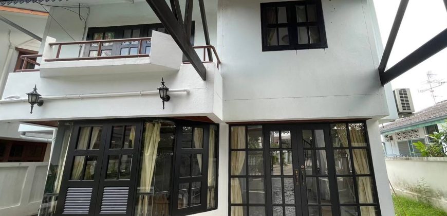 บ้านเดี่ยว 2 ชั้น หมู่บ้านสัมมากร รามคำแหง 112 สะพานสูง ทำเลทอง ใกล้รถไฟฟ้าสายสีส้ม
