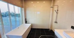 บ้านเดี่ยว Pool Villa พัทยา สุดหรู สไตล์โมเดิร์น บ้านใหม่ 1 ปี  ใกล้แหล่งท่องเที่ยว