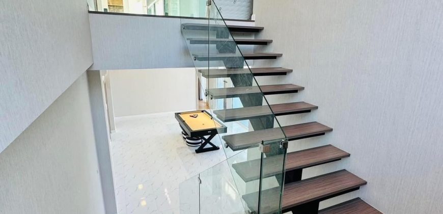 บ้านเดี่ยว Pool Villa พัทยา สุดหรู สไตล์โมเดิร์น บ้านใหม่ 1 ปี  ใกล้แหล่งท่องเที่ยว