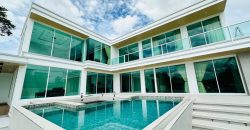 บ้านเดี่ยว Pool Villa พัทยา สุดหรู สไตล์โมเดิร์น บ้านใหม่ 1 ปี  ใกล้แหล่งท่องเที่ยว