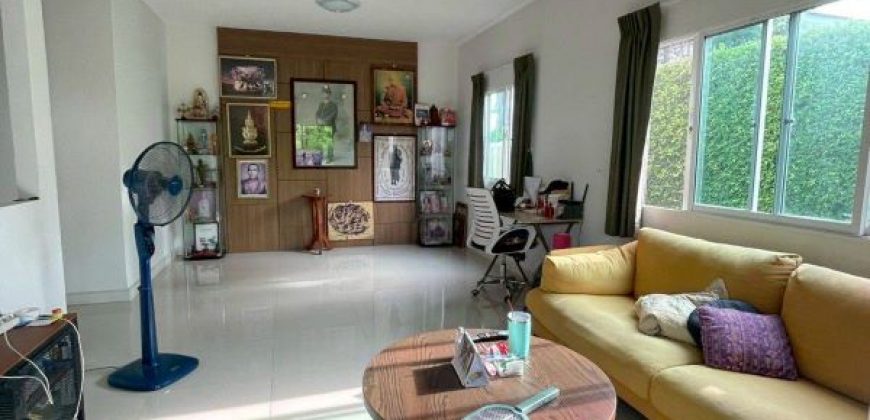 *บ้านเดี่ยวหลังมุม สภาพใหม่ หน้าบ้านทิศใต้ แลนซีโอคริป รัตนาธิเบศร์-สถานีท่าอิฐ