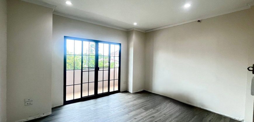 บ้านเดี่ยวปรับปรุงใหม่ หมู่บ้านธารา ราชพฤกษ์-ปิ่นเกล้า หลังมุมพื้นที่เยอะ 84 ตร.วา พร้อมอยู่ เพียง 8.9 ล้าน