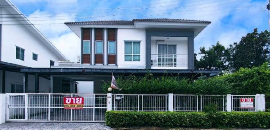 *บ้านเดี่ยวหลังมุม สภาพใหม่ หน้าบ้านทิศใต้ แลนซีโอคริป รัตนาธิเบศร์-สถานีท่าอิฐ