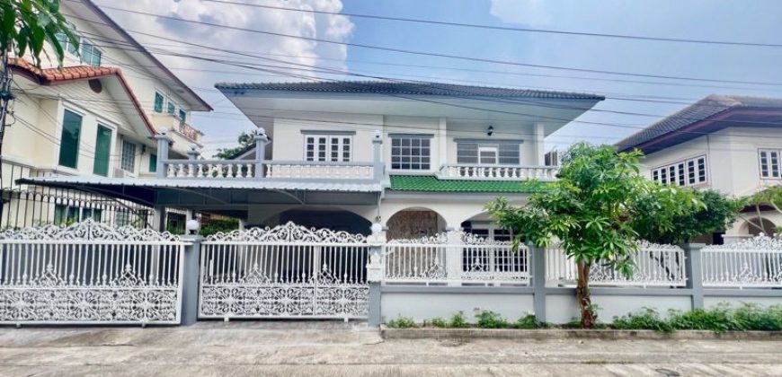 *บ้านเดี่ยว 2 ชั้น 64 ตรว. ลาดพร้าว 71 ใกล้รถไฟฟ้าสายสีเหลือง เพียง 10.9 ล้าน พร้อมแอร์ทุกห้อง