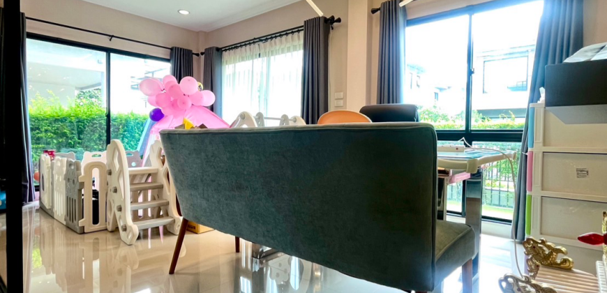+บ้านเดี่ยวหลังใหญ่ ไลฟ์ บางกอก บูเลอวาร์ด ราชพฤกษ์-ปิ่นเกล้า ทำเลดี เข้าออกได้ 5 เส้นทาง