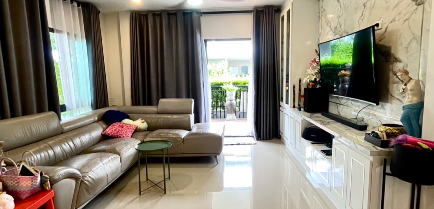+บ้านเดี่ยวสภาพใหม่ อายุ 5 ปี เซนโทร ราชพฤกษ์ 2 พร้อมเฟอร์นิเจอร์ครบครัน ราคาเพียง 7.3 ล้าน