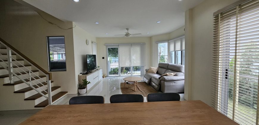 ให้เช่าบ้านหลังมุม ชัยพฤกษ์ ปิ่นเกล้า-สาทร ติดถนนราชพฤกษ์ Renovate ใหม่ เฟอร์ครบ 37,000/เดือน พร้อมอยู่!