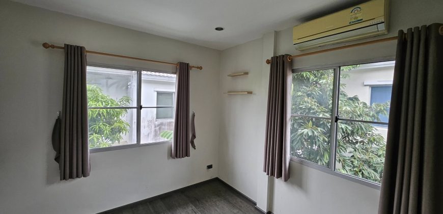 ให้เช่าบ้านหลังมุม ชัยพฤกษ์ ปิ่นเกล้า-สาทร ติดถนนราชพฤกษ์ Renovate ใหม่ เฟอร์ครบ 37,000/เดือน พร้อมอยู่!