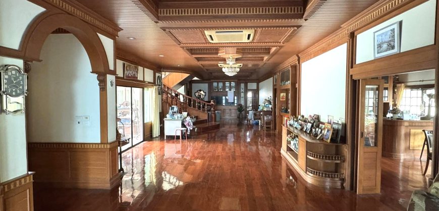 บ้านเดี่ยวหลังใหญ่พื้นที่ 2 ไร่ ภายในบ้าน Built-in ไม้มะค่าทั้งหลัง บางไผ่ซอย7 นนทบุรี