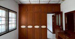 บ้านเดี่ยว หมู่บ้านบูรพาวิลล่า พื้นที่ 76 ตรว. ใกล้ทางด่วนศรีรัช ราคาพิเศษ 5.5 ล้าน หลังสุดซอย เงียบสงบ