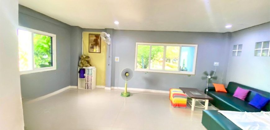 บ้านเดี่ยวแปลงมุม 65 ตรว. หมู่บ้านสิริกานต์ ใกล้ไฟฟ้าสีม่วง ราคาเพียง 3.59 ล้าน