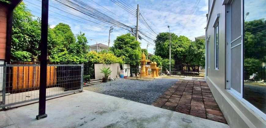 *บ้านเดี่ยวหลังมุม หมู่บ้านภัสสร ไพรด์ พระราม 5 – สิรินธร หน้าบ้านทิศเหนือ พื้นที่เยอะ ราคาพิเศษเพียง 4.9 ล้าน