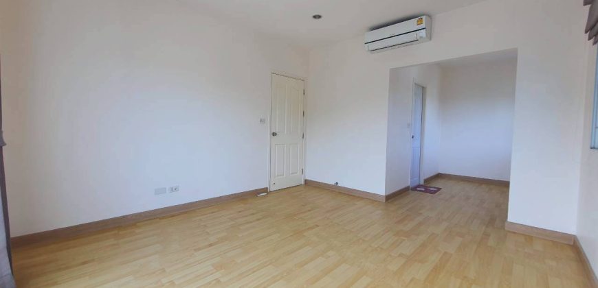 *บ้านเดี่ยวหลังมุม หมู่บ้านภัสสร ไพรด์ พระราม 5 – สิรินธร หน้าบ้านทิศเหนือ พื้นที่เยอะ ราคาพิเศษเพียง 4.9 ล้าน