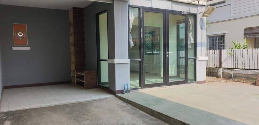 บ้านแฝด ม.พฤกษา 33 เนื้อที่ 35 ตรว. ทำเลดี โครงการคุณภาพ ราคาพิเศษสุดเพียง 1.99 ล้าน