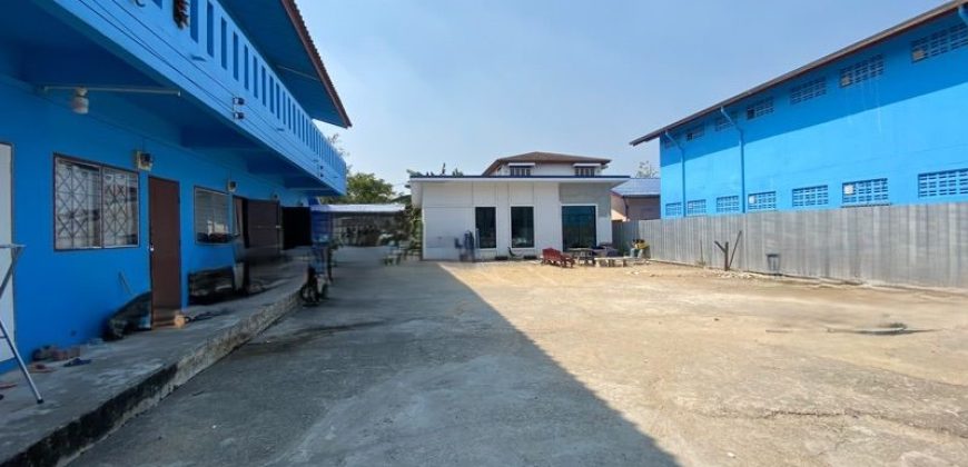 *สร้างรายได้ทันที! บ้านเดี่ยว 2 หลัง + หอพัก 10 ห้อง ผู้เช่าเต็ม เพียง 7.5 ล้านบาท พุทธมณฑลสาย 3