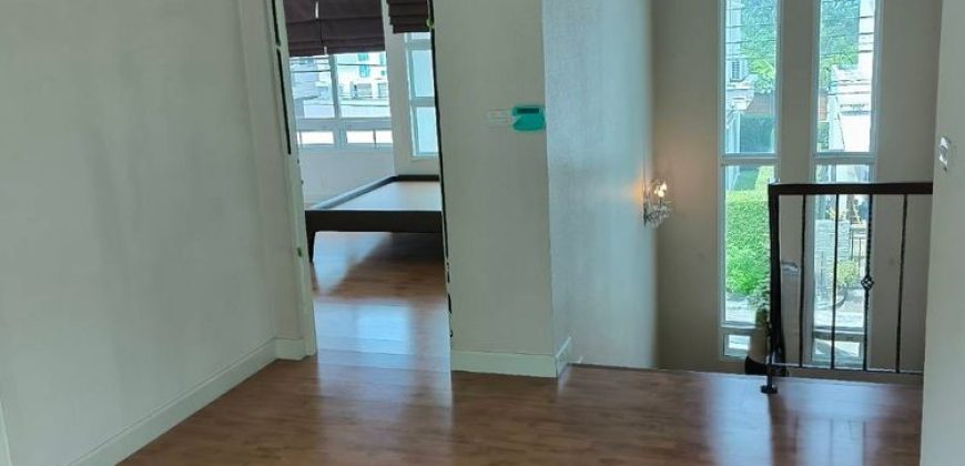 บ้านเดี่ยวหลังมุม บางกอก บูเลอวาร์ด เทพารักษ์-วงแหวน 60 ตร.ว. 4 นอน ราคาเพียง 9.5 ล้าน