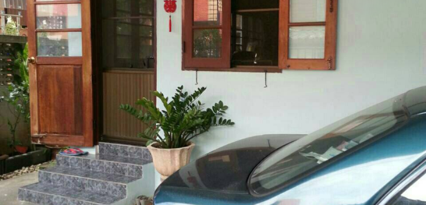 *บ้านเดี่ยว 3 ชั้น 7 ห้องนอน ใกล้สะพานพระราม 8 เพียง 4.5 ล้านบาท! พื้นที่ 33 ตร.ว. ทำเลศักยภาพ
