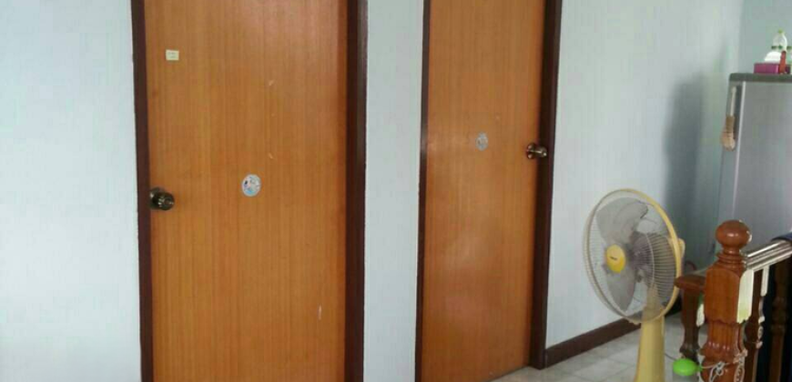 *บ้านเดี่ยว 3 ชั้น 7 ห้องนอน ใกล้สะพานพระราม 8 เพียง 4.5 ล้านบาท! พื้นที่ 33 ตร.ว. ทำเลศักยภาพ