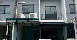 ทาวน์เฮ้าส์ อารียา เดอะคัลเลอร์ บางนา วงแหวน 2 ราคาพิเศษ 2.28 ล้าน